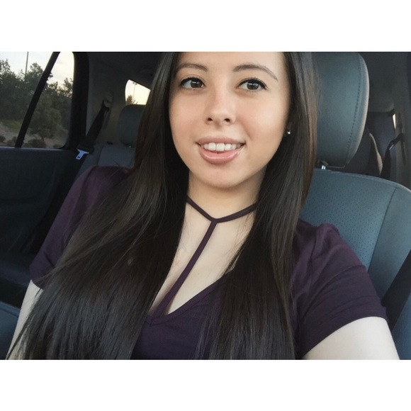 FashionNova crop top - Picture 2 of 2